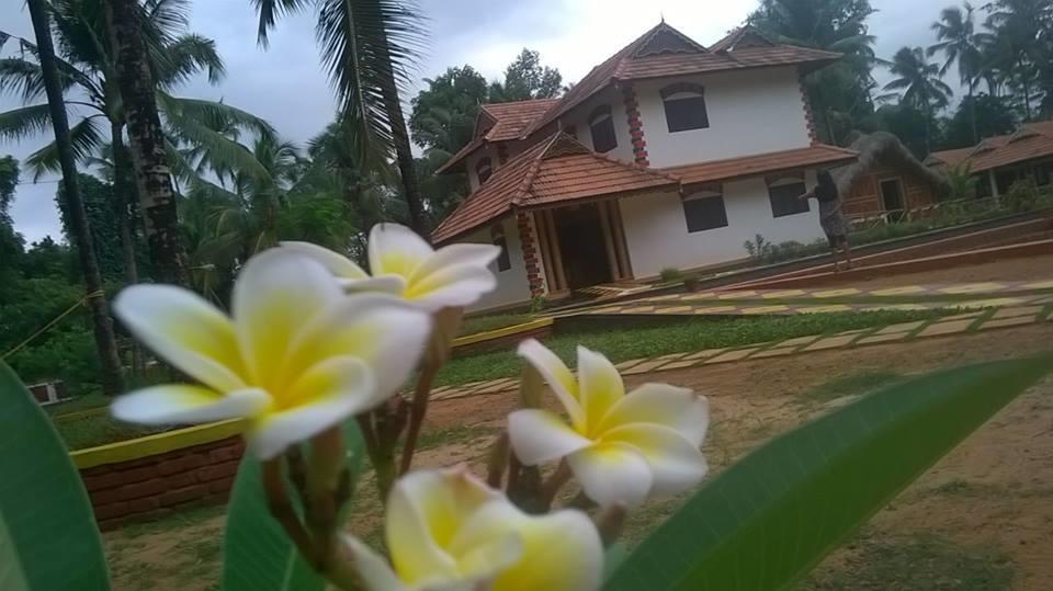 Deepanjali Wellness & Retreat 호텔 Thanniyam 외부 사진